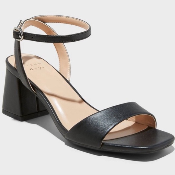 Black A New Day heels - Picture 1 of 3